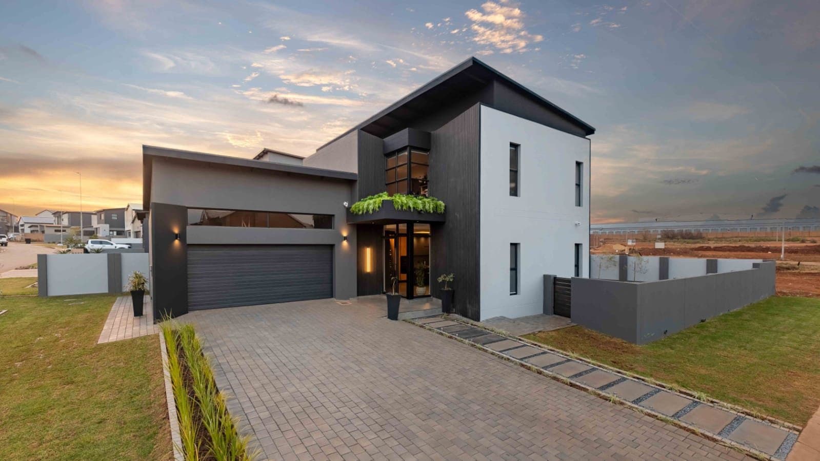 19 Forest Buzzard Street